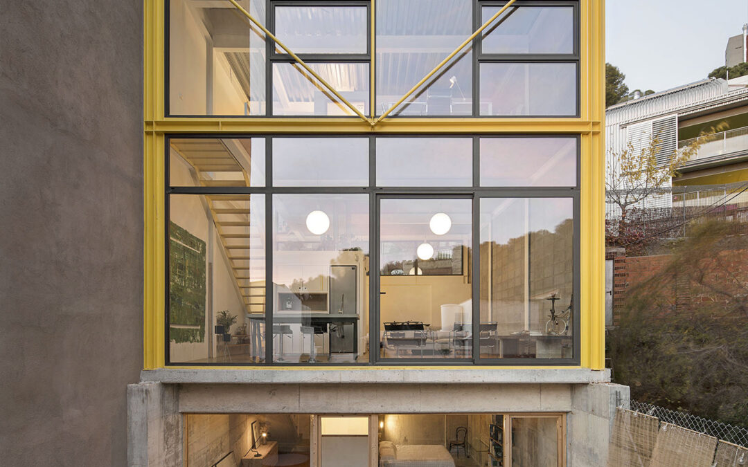 MACH – Marc Subirana · Casa columpio, Barcelona