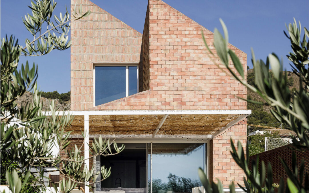 Serrano + Baquero arquitectos · Casa Viva la Vega, Granada