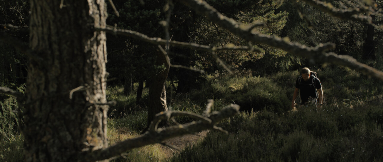 Lee Chapman Everest Film Stills 2
