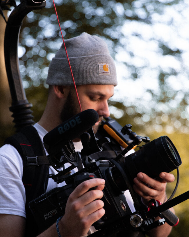 James Camera lee Chapman Everest 1