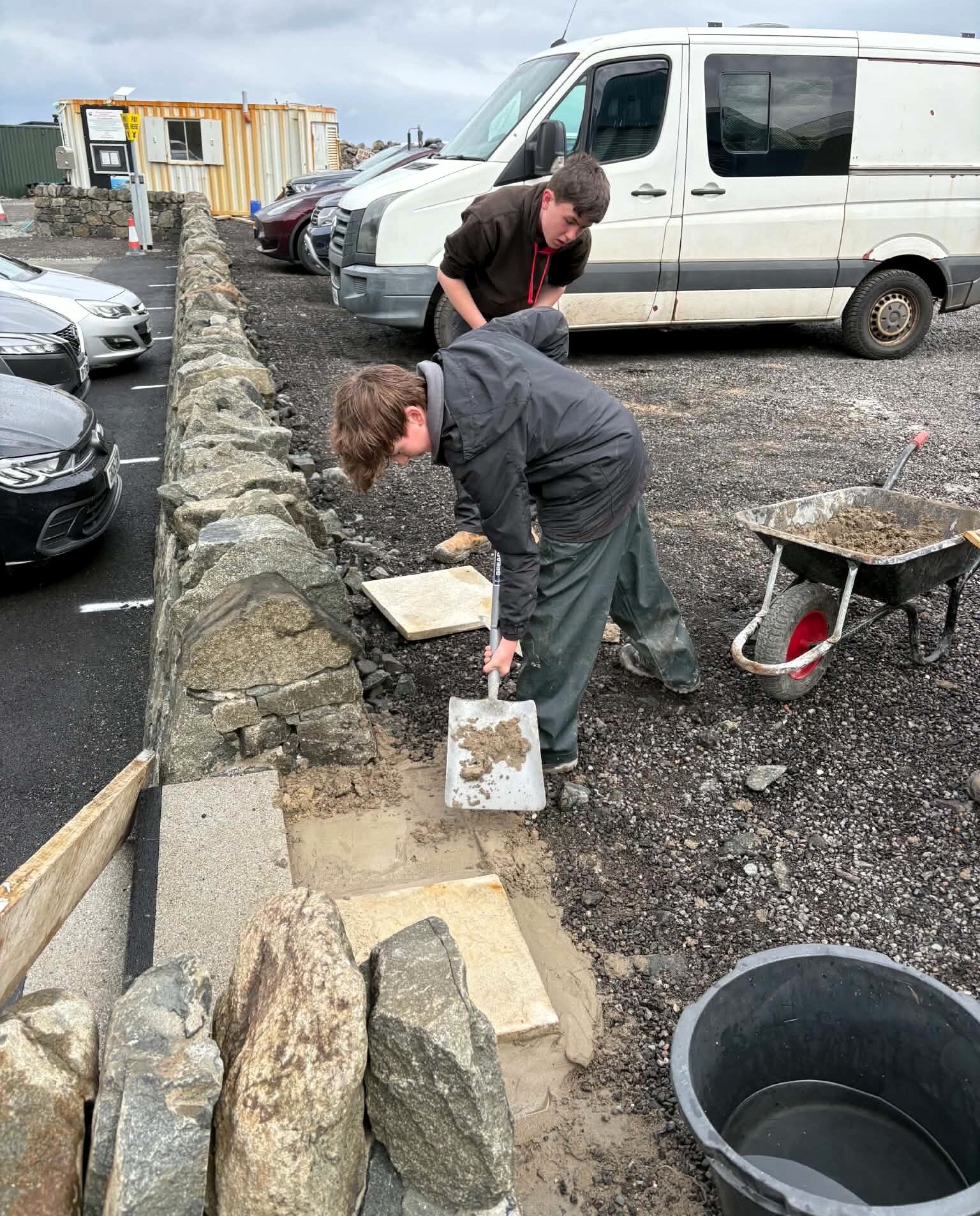 Portree High pupils working hard at Staffin Harbour
