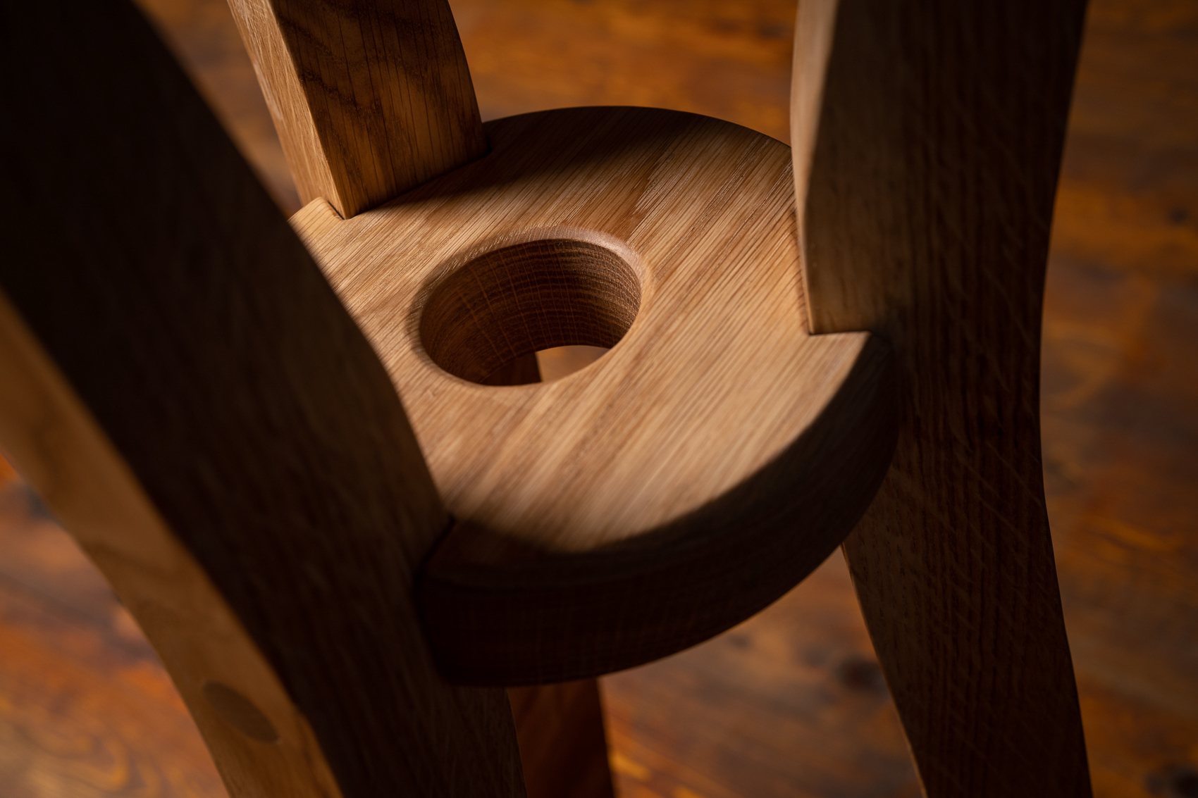 TOR Workshop Furniture Dram Table Connecting Piece — image©Jonathan Addie
