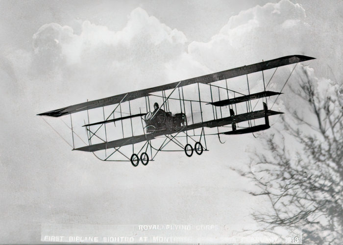 Upper Dysart Farm First Biplane Sighted Landing At Montrose Airfield 26th February 1913