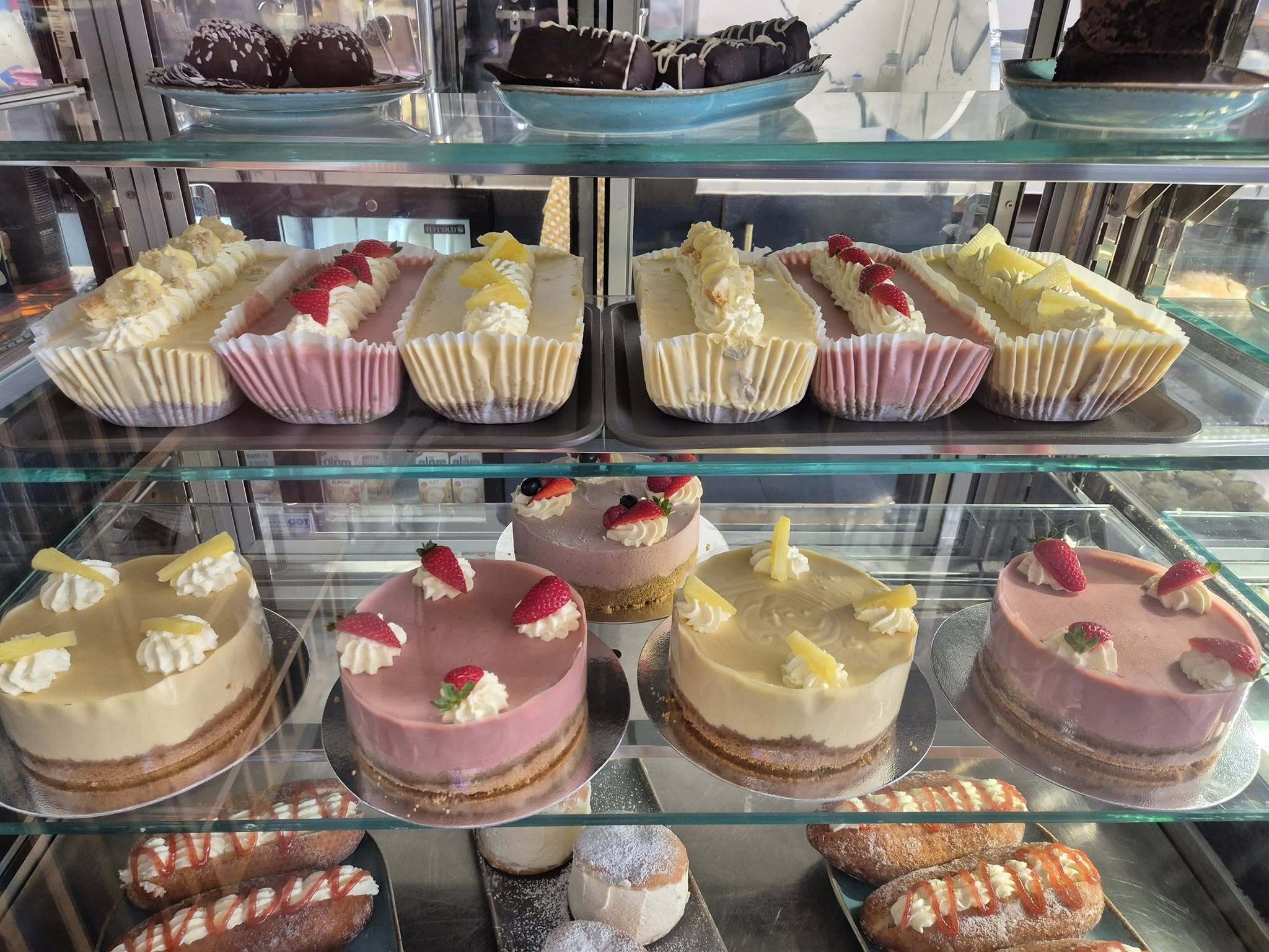 Blueberries Cafe Cake Display