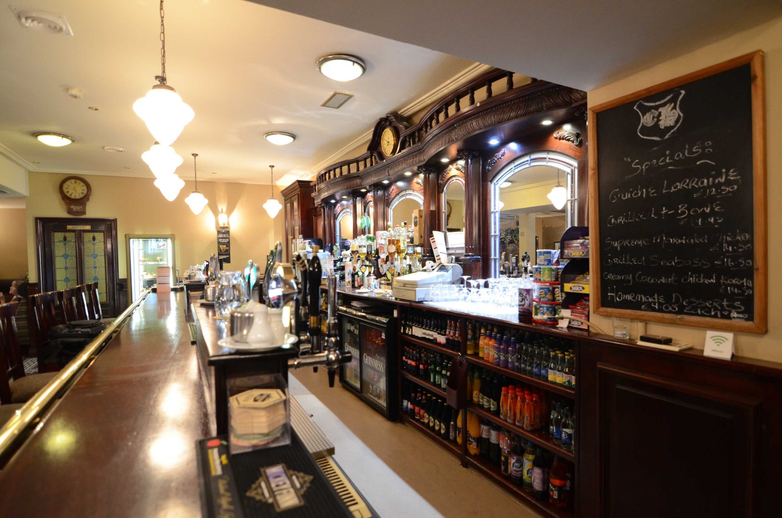 Clongibbon House Bar