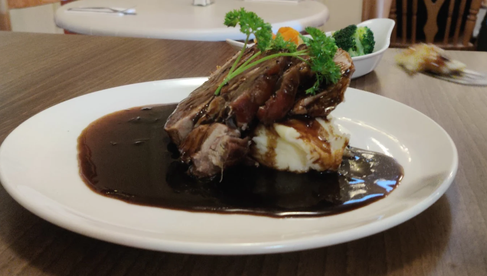 Reardons Bar Restaurant