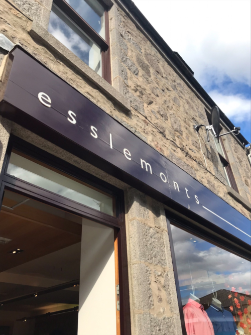 Esslemonts clearance sale to support VSA