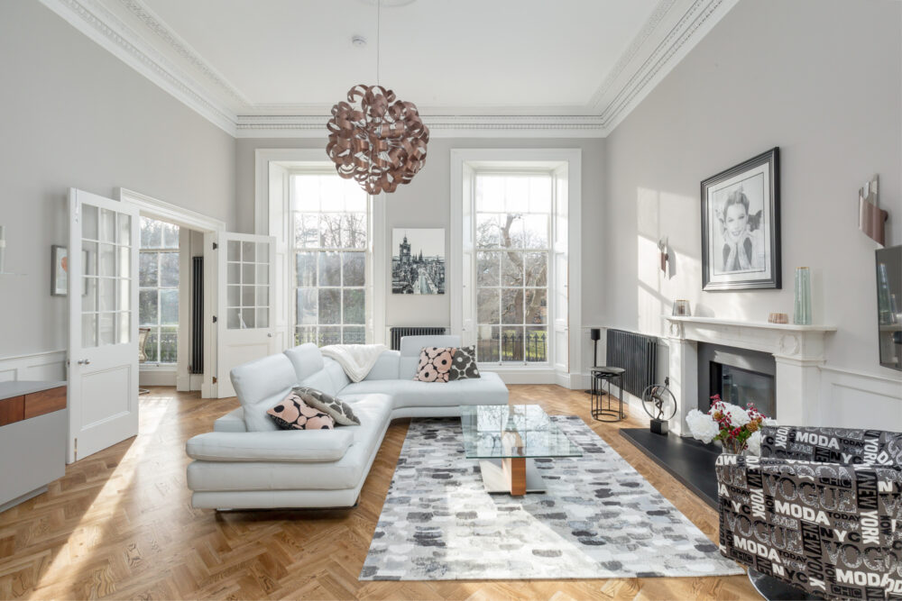 52596 Royal Circus 003