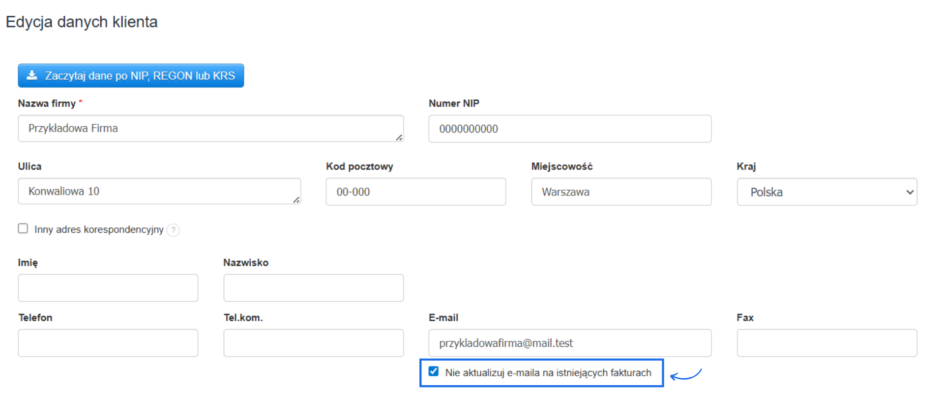 Formularz edycji karty klienta z aktywną opcją nie aktualizuj e-maila na istniejących fakturach.