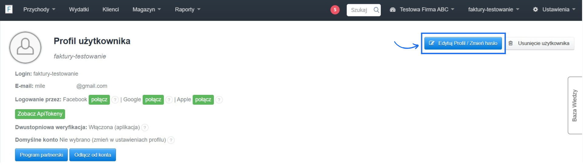 Profil użytkownika z podstawowymi informacjami oraz możliwości edycji profilu i zmiany hasła za pomocą dedykowanego przycisku.