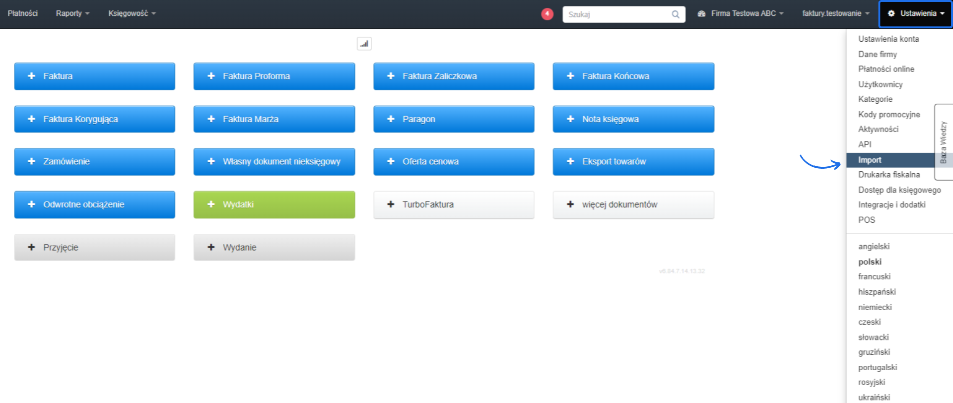 Interfejs aplikacji do fakturowania z widocznymi opcjami tworzenia dokumentów, takimi jak faktura, zamówienie, wydatki, oraz otwartym menu ustawień z zaznaczoną opcją 'Import'.