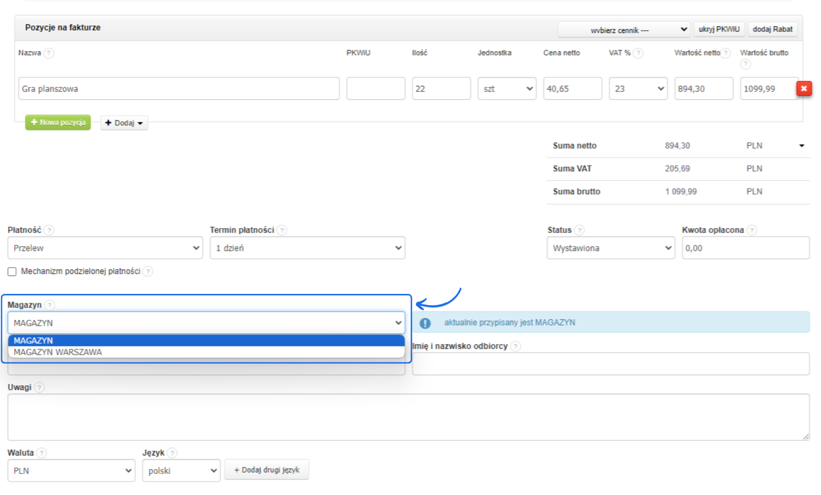 Formularz faktury VAT z pozycją gra planszowa i możliwością wyboru magazynu, do którego faktura ma być przypisana.