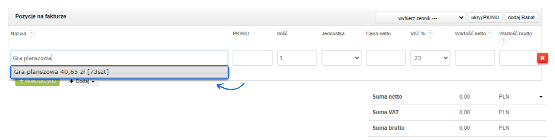 Ekran faktury w Fakturownia.pl z polem wyboru produktu 'Gra planszowa' i podpowiedzią dostępnej ilości oraz ceny jednostkowej.