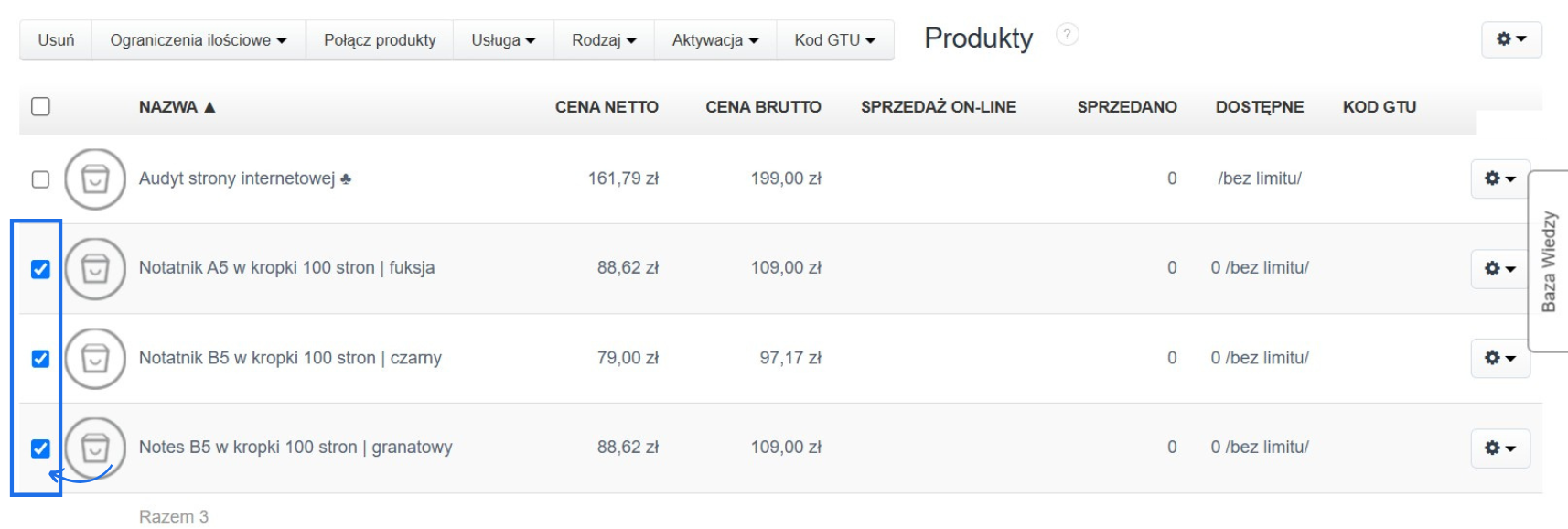 Zrzut ekranu przedstawiający zaznaczone produkty na liście w systemie Fakturownia, w tym notatniki z różnymi kolorami okładek.