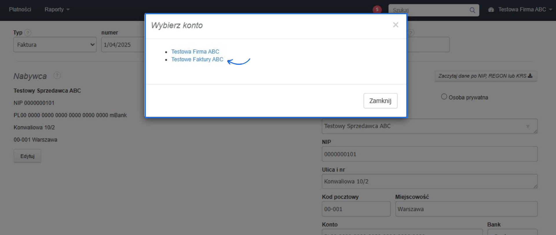 Okno dialogowe „Wybierz konto” z dwiema pozycjami: „Testowa Firma ABC” i „Testowe Faktury ABC” w systemie Fakturownia.