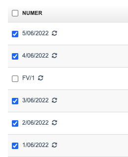 Lista faktur przychodowych w systemie Fakturownia z zaznaczonymi checkboxami - czyli opcją wyboru - przy wybranych fakturach.