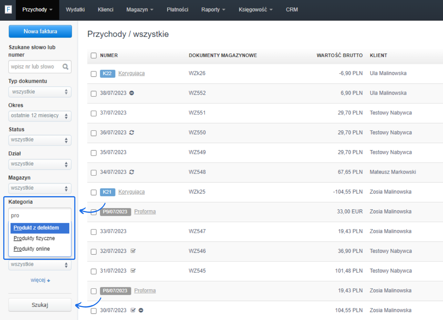 Ekran przeglądu przychodów w Fakturowni z wyświetlonymi kategoriami produktów, opcjami filtrowania i listą faktur, w tym faktur korygujących i proform.