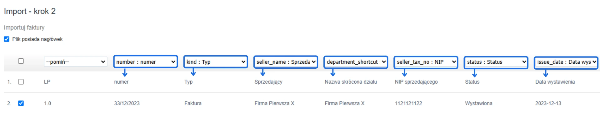 Ekran importu faktur w kroku 2 z przypisaniem zmiennych do kolumn: numer, typ, sprzedający, skrót działu, NIP sprzedającego, status, data wystawienia.