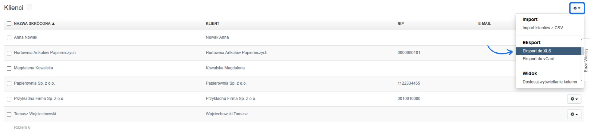 Lista klientów w systemie z rozwiniętym menu opcji, podświetloną opcją 'Eksport do XLS' do pobrania danych.