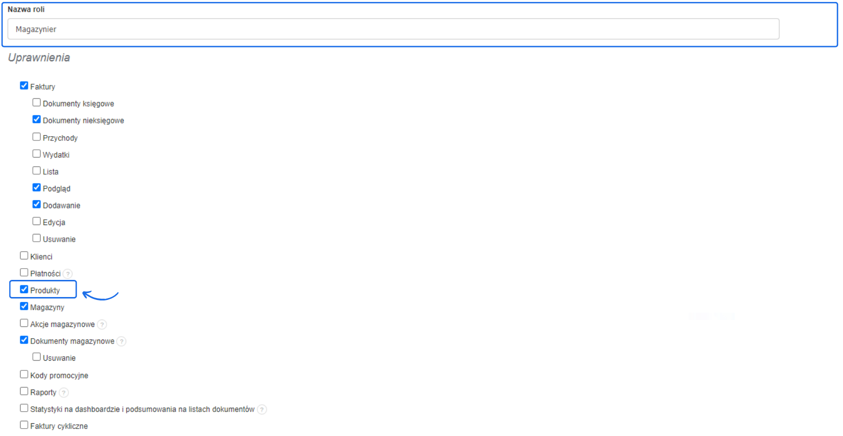 Formularz roli „Magazynier” z zaznaczonymi uprawnieniami do produktów, magazynów i dokumentów magazynowych.