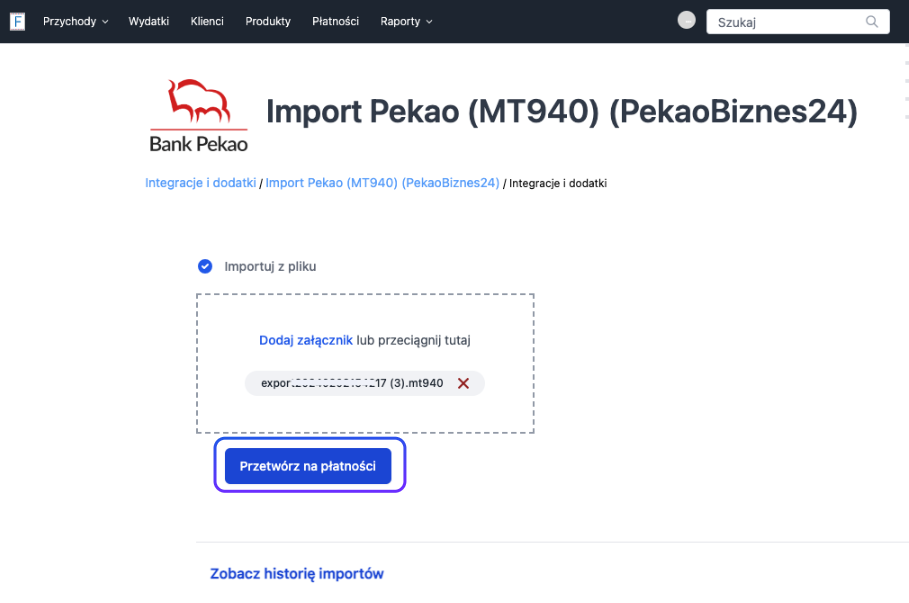 Ekran importu pliku MT940 w systemie PekaoBiznes24 z dodanym załącznikiem oraz przyciskiem Przetwórz na płatności