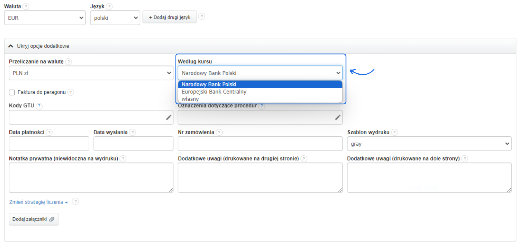 Formularz faktury przychodowej z wybranymi walutami dokumentu oraz przeliczania, a także możliwości wyboru według jakiego kursu ma być przeliczenie.