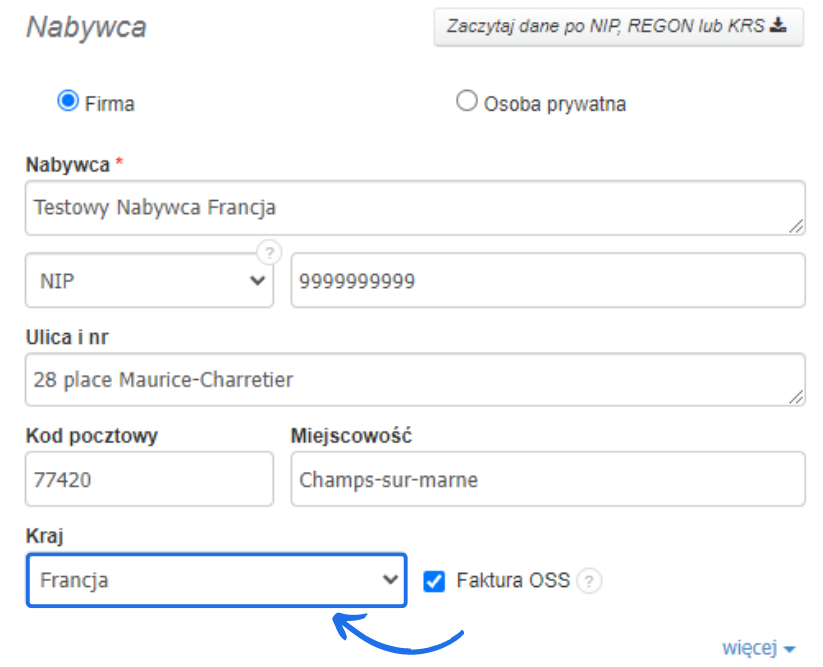 Formularz tworzenia faktury z danymi Nabywcy i wskazanym krajem kontrahenta.