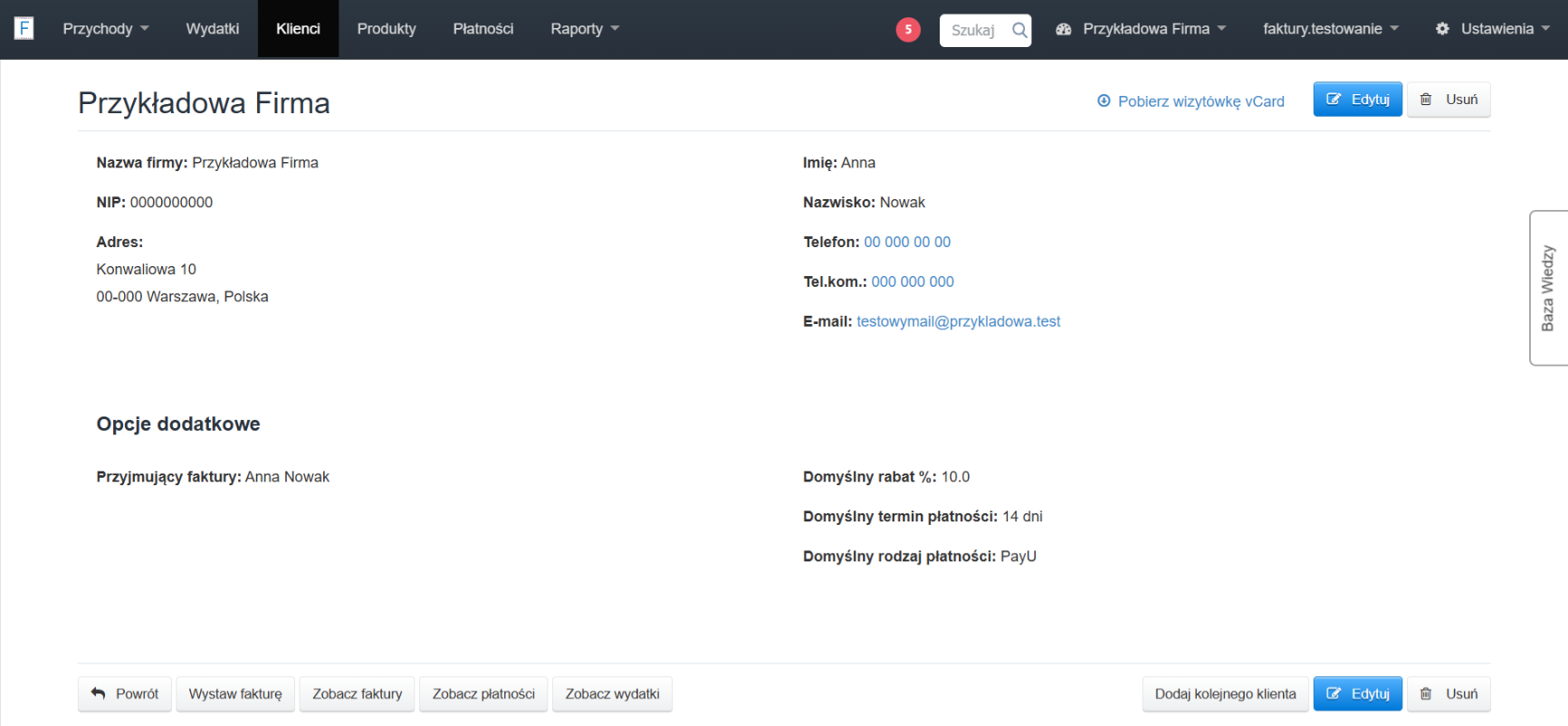 Karta klienta z podsumowaniem danych odnośnie klienta, które są niezbędne do wystawienia faktury w systemie do fakturowania online.