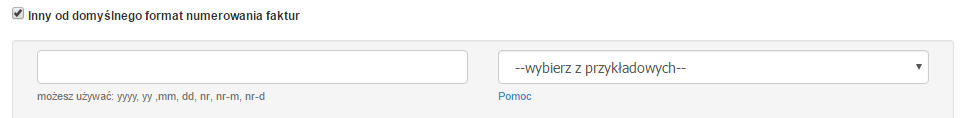Zaznaczona opcja niestandardowego formatowania numerów faktur z możliwością wpisania własnego wzoru lub wyboru z listy.