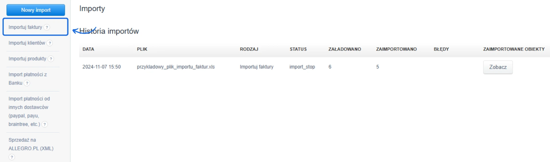 Panel historii importów z widoczną listą opcji po lewej, zaznaczoną opcją 'Importuj faktury', oraz szczegółami importu faktur.