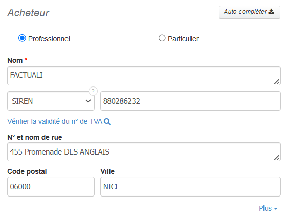 Coordonnées du client complétées automatiquement, incluant la raison sociale, le numéro fiscal et l'adresse de facturation.