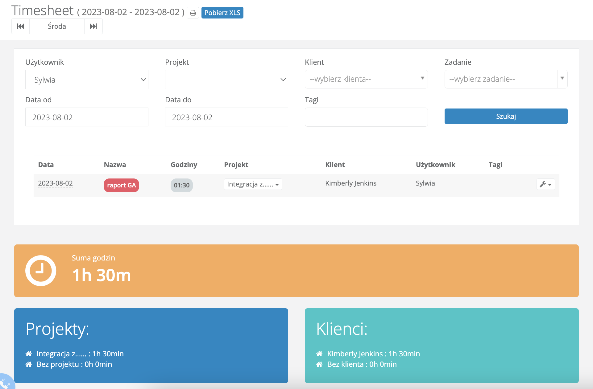 Raport timesheet z wyróżnionym niebieskim przyciskiem Pobierz xls na górze