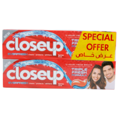 كلوس اب معجون جل للأسنان بتركيبة الانتعاش الثلاثي أحمر حار (عرض خاص) ٢*٧٥ مل