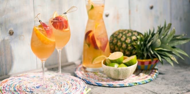 Ballantine’s Summer Whisky Cocktail White Whisky Sangria