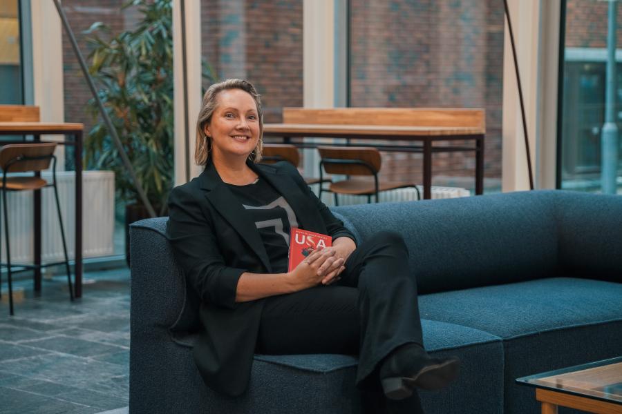 Hilde Restad under bokbad