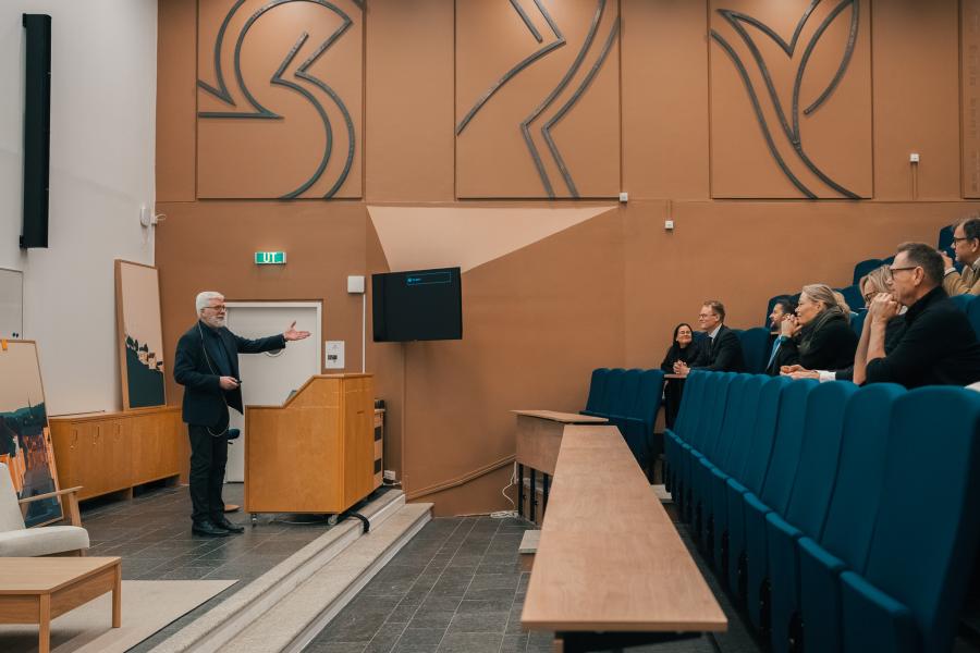 Johan Bergh holder sin dosentforelesning