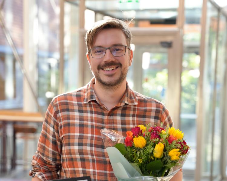 Peder Isager etter prisen er delt ut