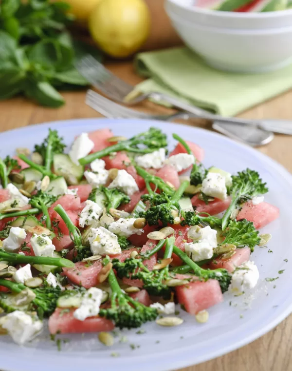 Bimi® Brokkoli Salat mit Wassermelone und Feta