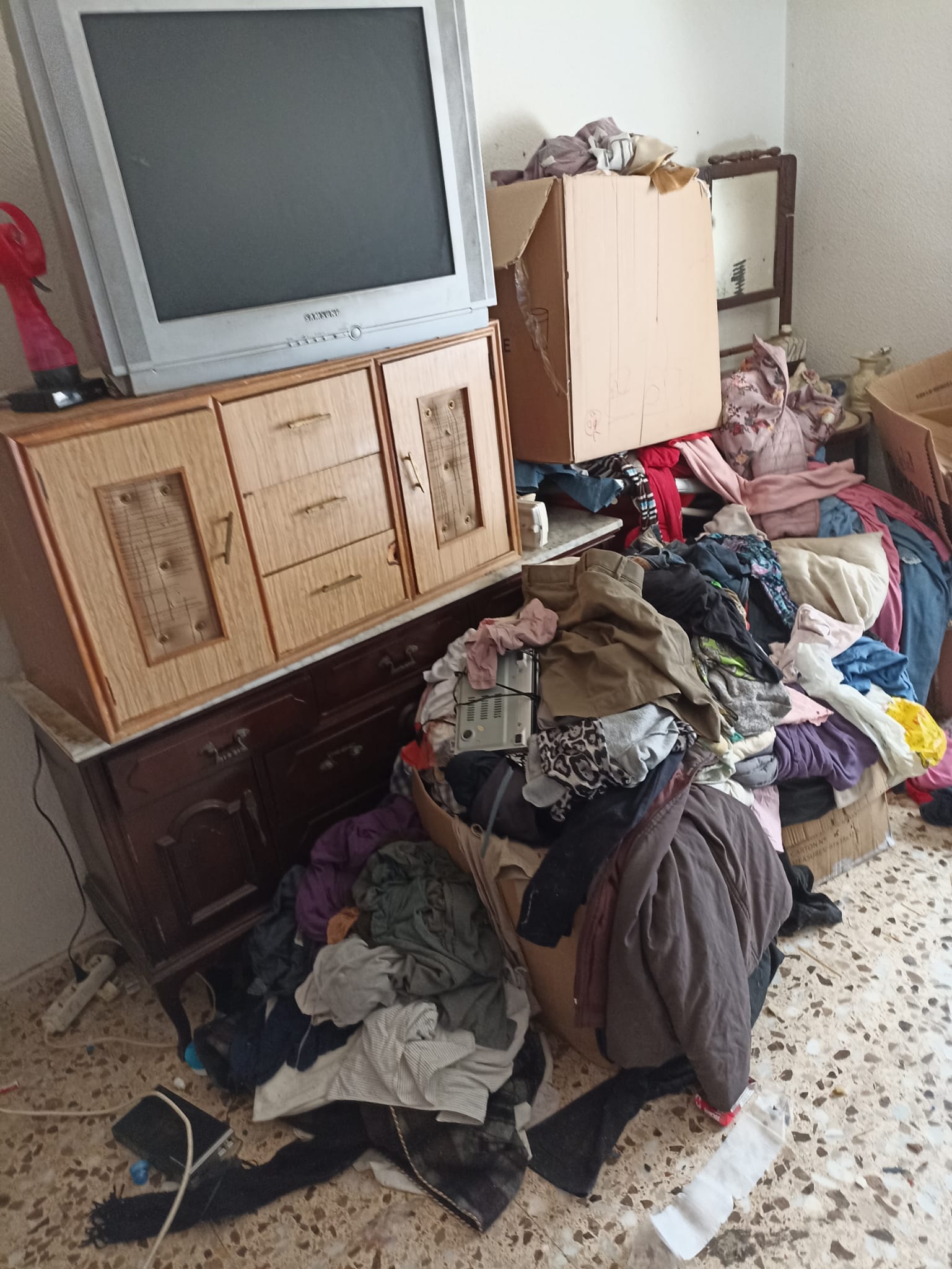 Reciclaje de muebles viejos y trastos en La Febró - ¡Preservemos el medio ambiente juntos!