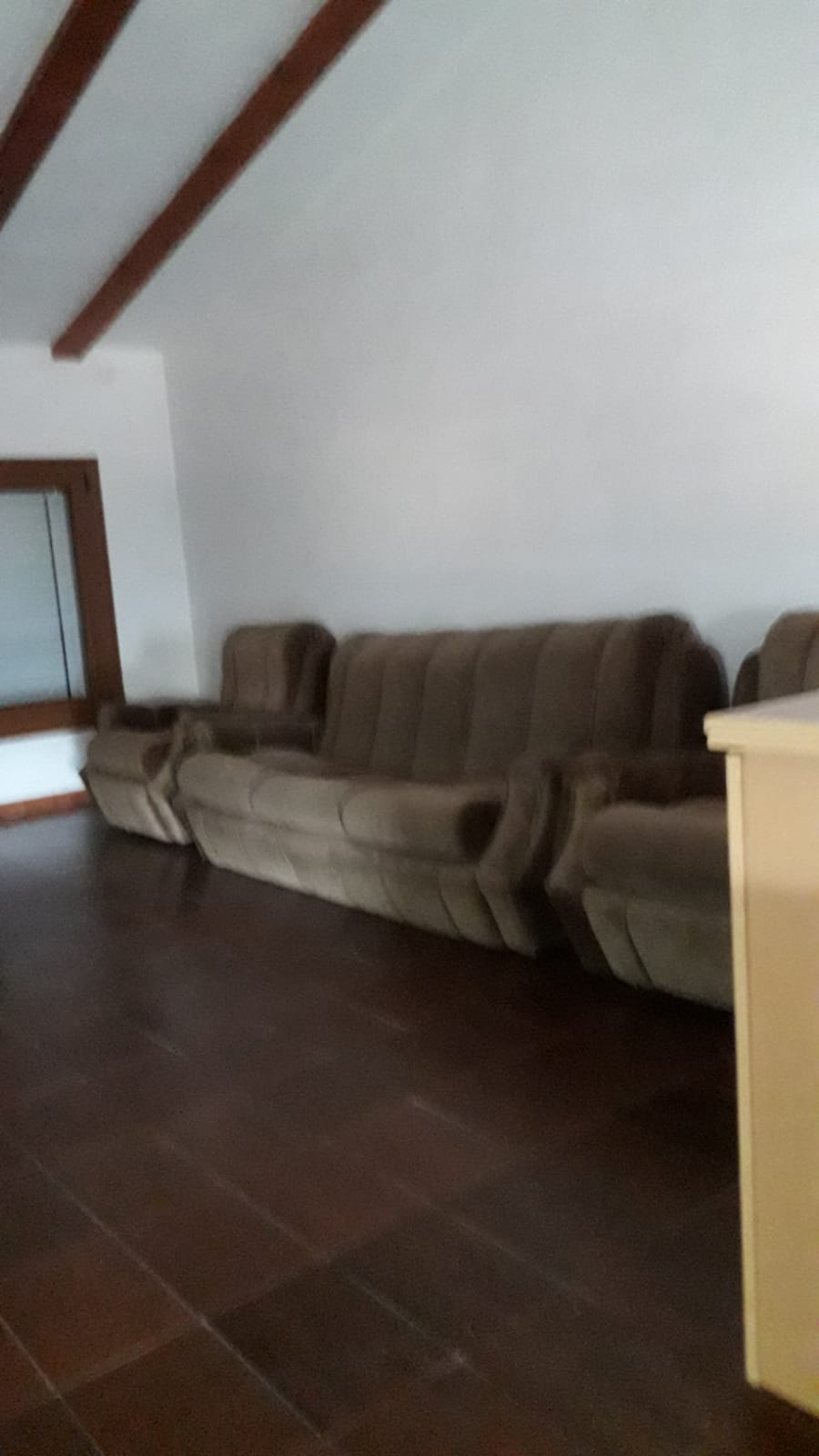 ¿Cuánto tiempo se tarda en vaciar un piso lleno de trastos y muebles viejos en Corbera d'Ebre? ¡Te lo contamos todo aquí!