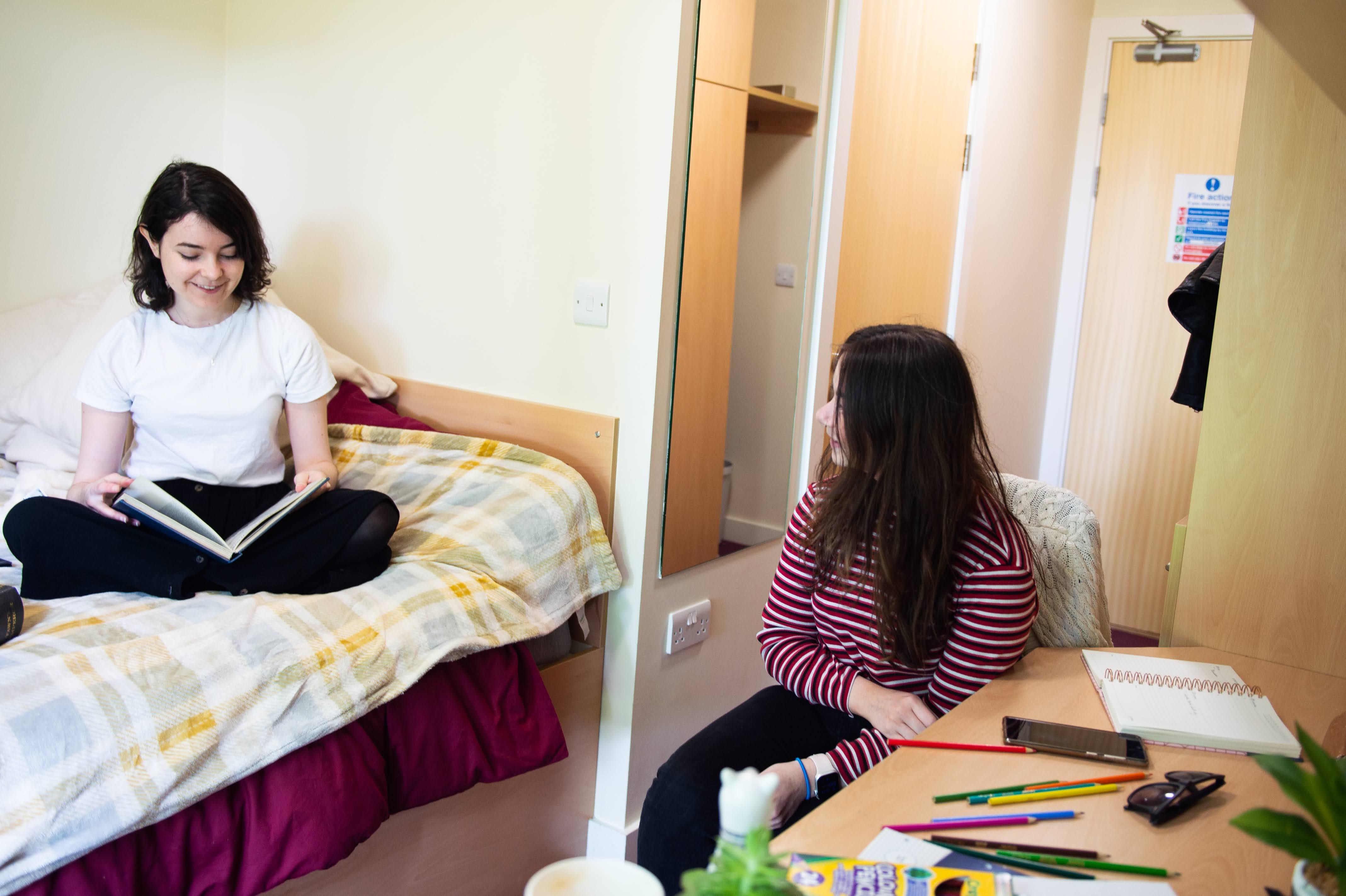 Emily-Photoshoot-2022-Wickham-Hall-43-of-64