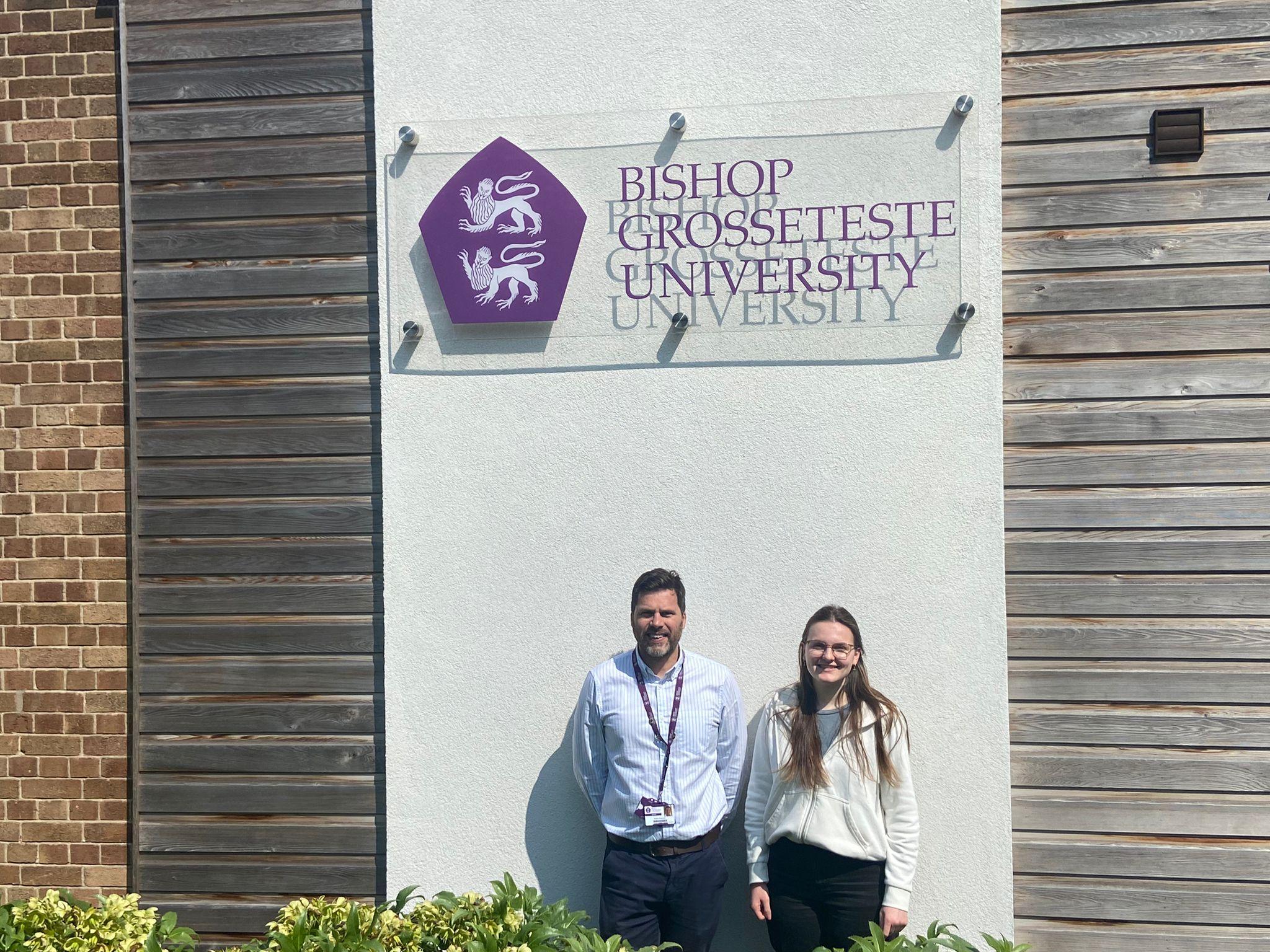 Stefan Fusenich and Marie Janke on campus