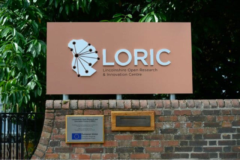 Loric front gate