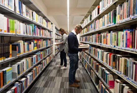 Curiositea Library One to one Freshers fair 106 of 166