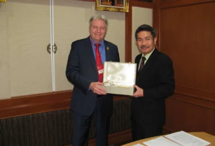 VC20with20 Deputy20 Secretary General20of20the20 Teachers2720 Council20of20 Thailand 1 1