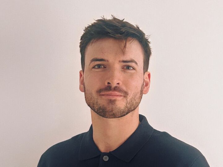 Elliot Stevenson photo