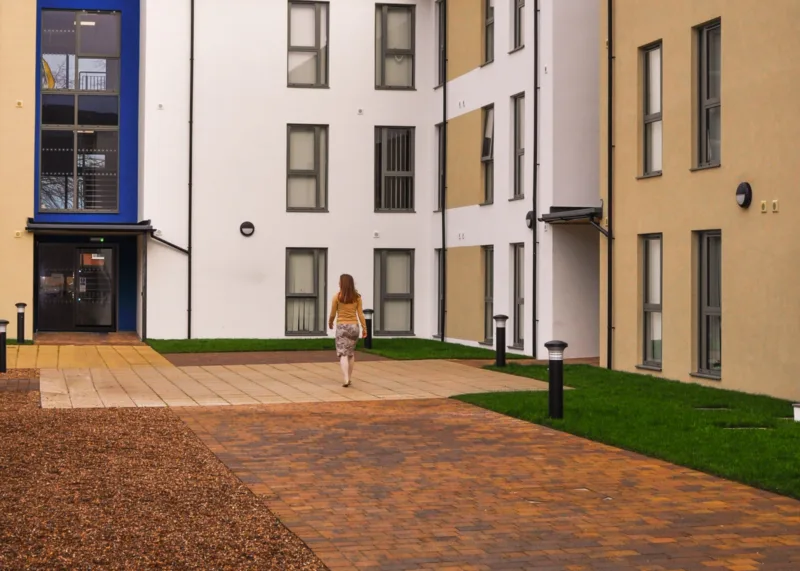 Accomm and Laundry 10