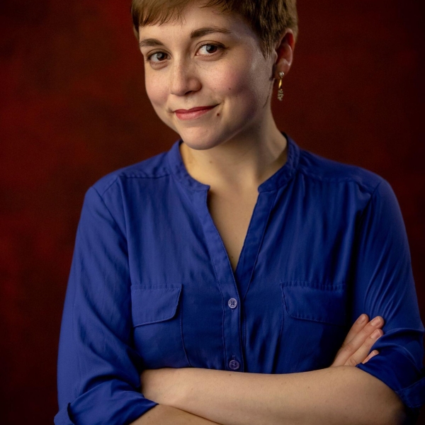 Press photo of Canadian pianist, Erika Gundesen..