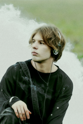ØNEHEART returns with captivating new EP ‘find yourself'