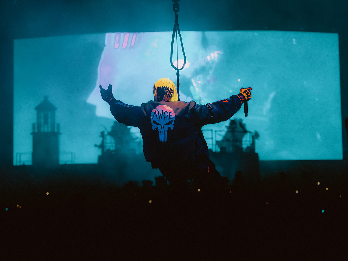 A$AP Rocky Delivers Otherworldly 02 Performance - Mixtape Madness